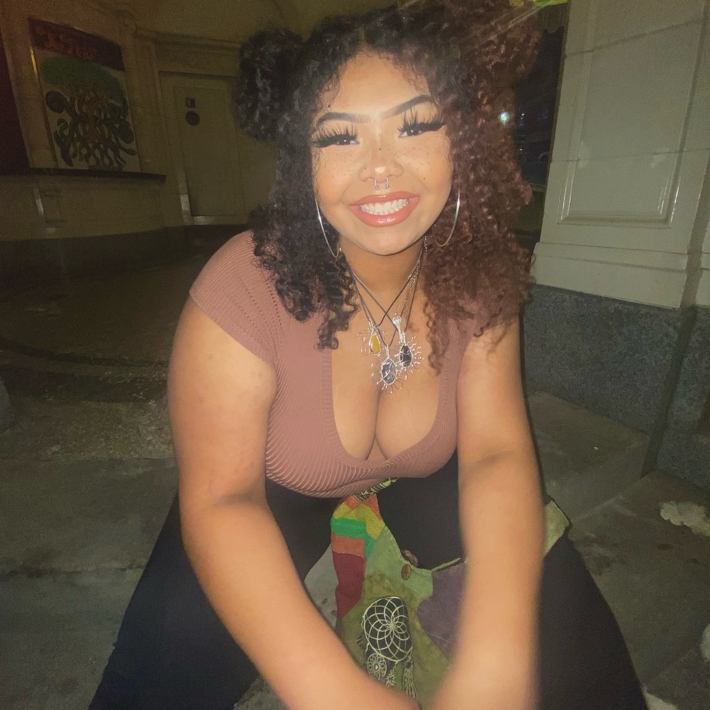 Meet your Posher, Rhiannon